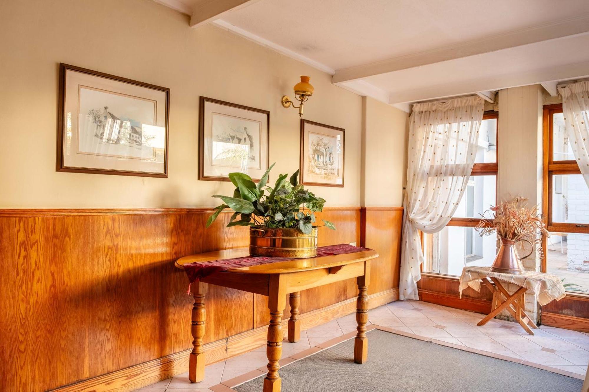 Karoo Country Inn Middelburg  Kültér fotó