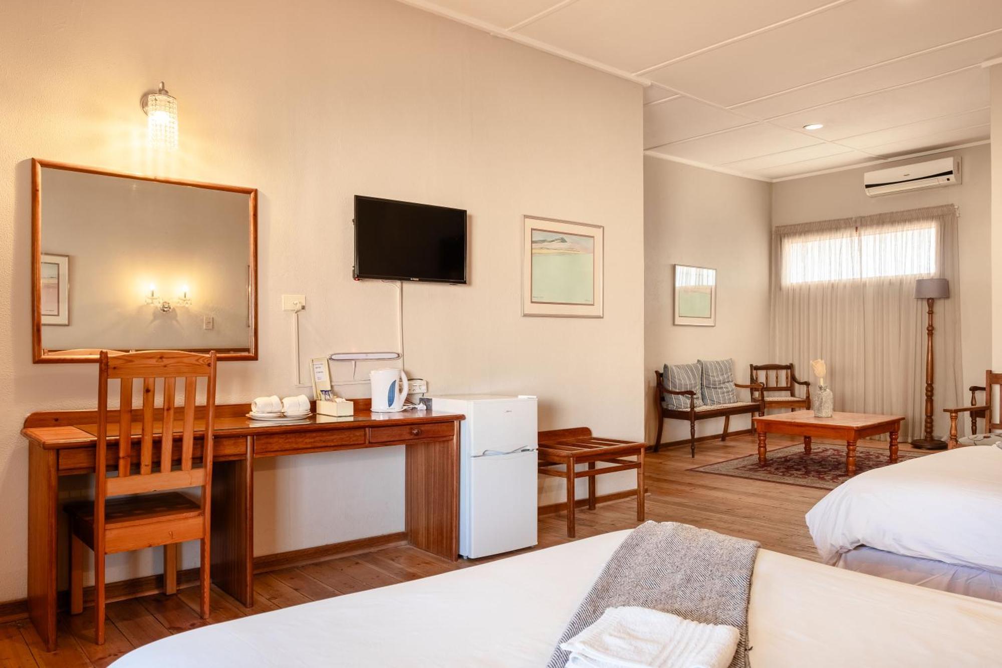 Karoo Country Inn Middelburg  Kültér fotó